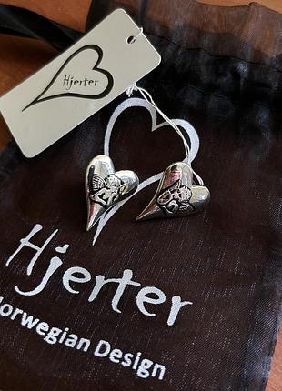 Металеві сережки