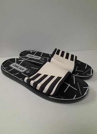 Шльопанці чоловічі чорні з бежевим д-9835 . розміри: 40,41,42