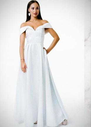 Вечірній біле плаття переливчасте