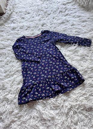 Сукня в квіти на 3-4р