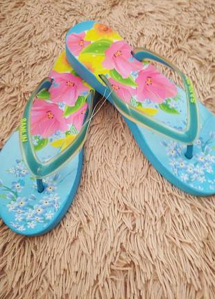 Вьетнамки женские цветами 🌸 р/р 38 (стелька 24,5см.)