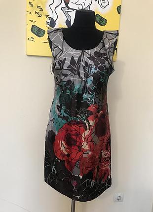 Розкішна сукня з натурального шовку нова