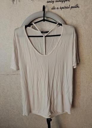 Біла натуральна футболка