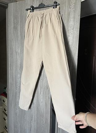 Легкие штаны из натуральной ткани