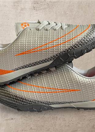 Футбольная обувь 34,35 размер