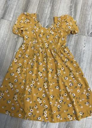 Продам плаття жіночі