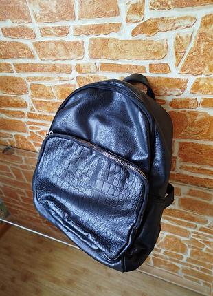 Женский рюкзак из мягкого кожзама