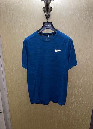 Футболка nike running
