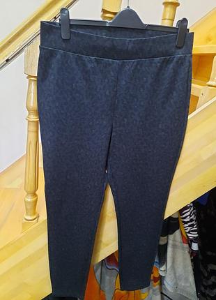 Штани завужені на резинці