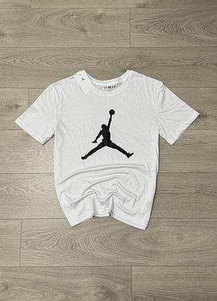 Новая стильная белая футболка джордан jordan black "jumpman", размер l, оригинал