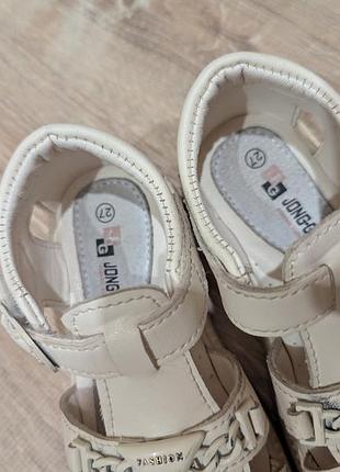 Босоножки для девочки 3