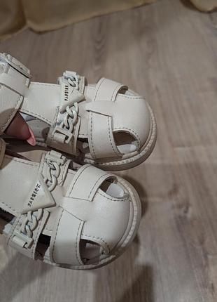 Босоножки для девочки 4