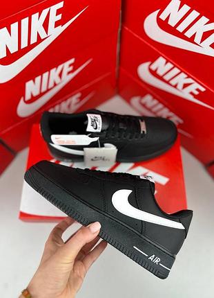 Чоловічі кросівки nike air force 1 low black white