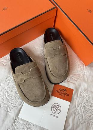 Мюлі, шльопнці жіночі