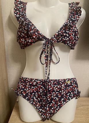 Купальник роз ємний 38