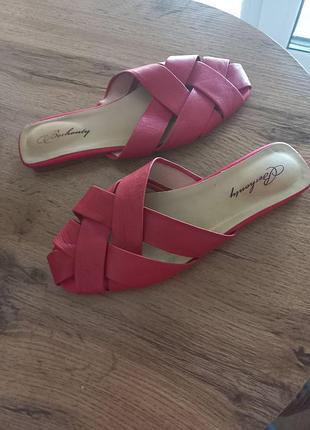 Шкіряні мюлі