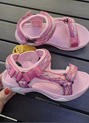 Босоніжки, в наявності 33,34,36,37