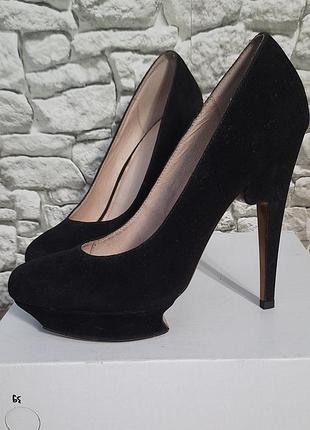Туфли черные 39 braska