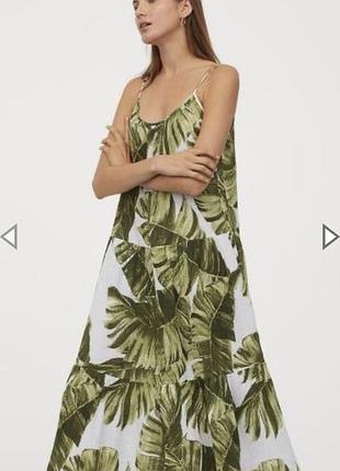 Красива сукня на бретелях з гарним принтом від нм, р. м