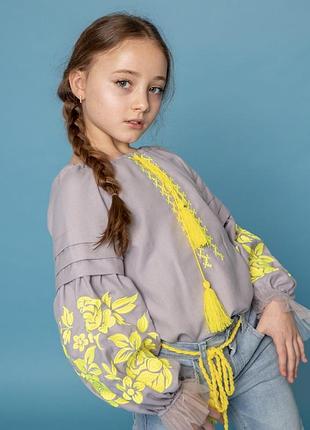 Сорочка вишиванка для дівчинки сіра