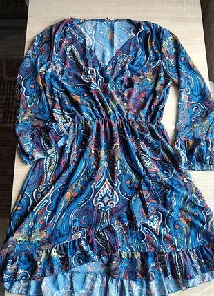 Интересное легкое платье