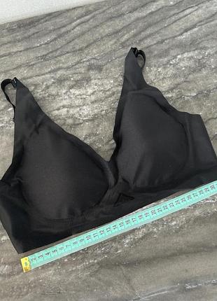 Новий топ з чашками та вставками із сіточки