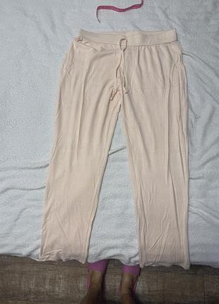 Спортивные розовые штаны, размер m