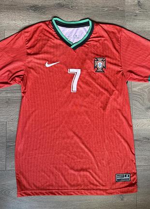 Футбольная футболка nike кристиано роналда португалии, размер m футбольный nike christiano ronaldo