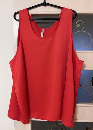 Майка яскрава