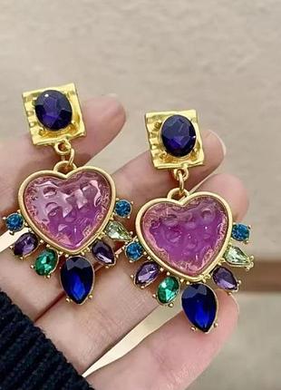 Изысканные серьги сердце