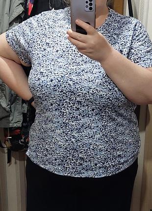 Футболка большого размера