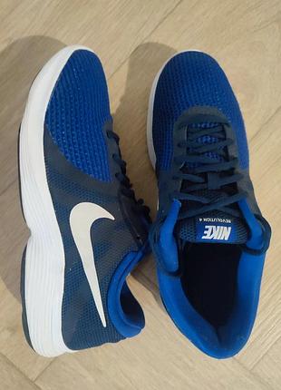 Кроссовки nike