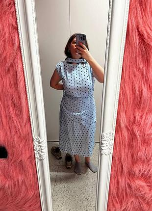 Трендове плаття в горох