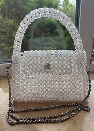 Сумка з бусин ручної роботи.