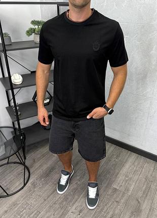 Чоловіча футболка