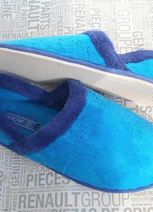 Женские махровые тапочки  с закрытой пяткой 37размер белста