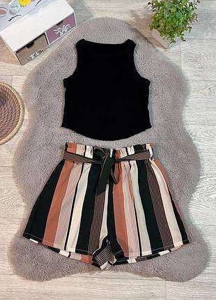 Стильный летний набор состояния отличный