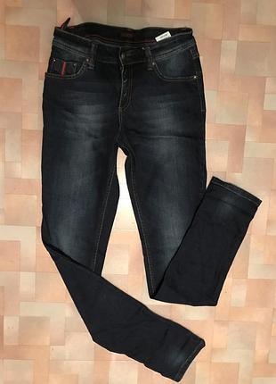 Джинсы новые