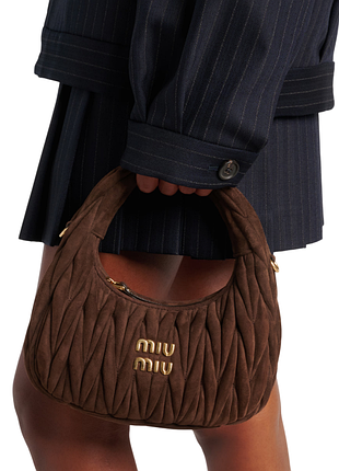 Брендовая женская сумка mm wander | стильная замшевая hobo bag | premium качество