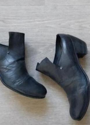 Дорожные люксовые закрытые шлепанцы мюли officine creative