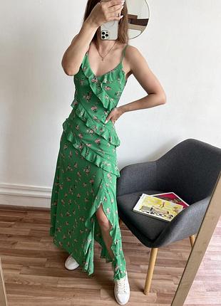 Зелена квіткова сукня