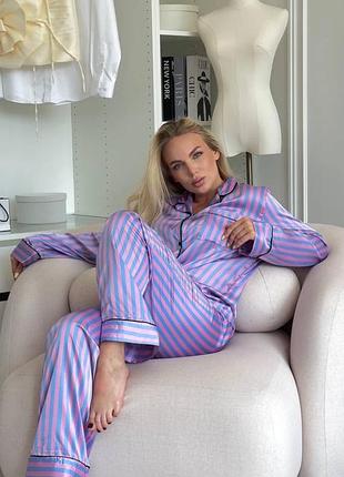 Жіноча шовкова піжама у смужку, домашній костюм в плоску, сорочка на гуздиках і штани на резинці
