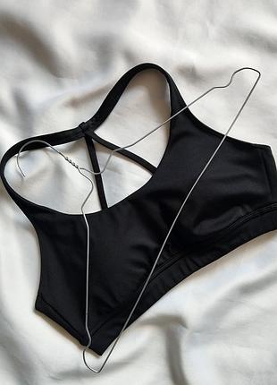 Женский спортивный топ reebok