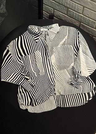 Рубашка, блуза из вискозы в геометрический принт от mango