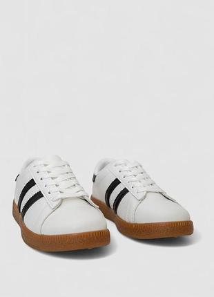 Кроссовки женские кожа, цвет бело-черный