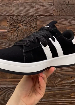 Кросівки жіночі замша, колір чорно-білий