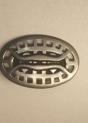 Винтажная брошь st. justin.