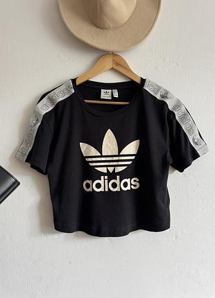 Футболка adidas