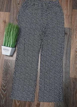 Жіночі літні брюки