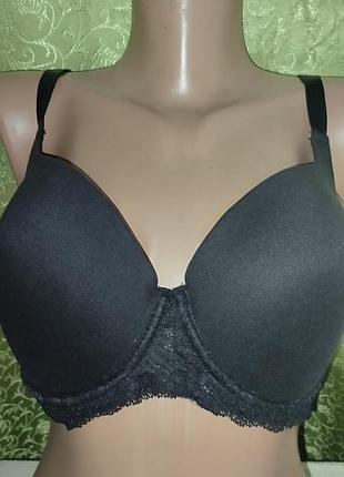 Бюстгальтер